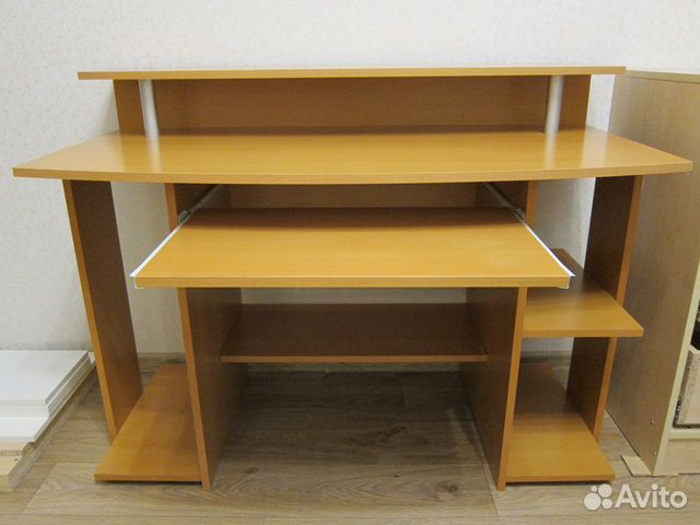 Компьютерный стол авито москва. Компьютерный стол икеа Tage. Ikea компьютерный стол отверстием и щеткой. Икеа стол 0853 Tage компьютерный. Компьютерный стол икеа Tage инструкция.