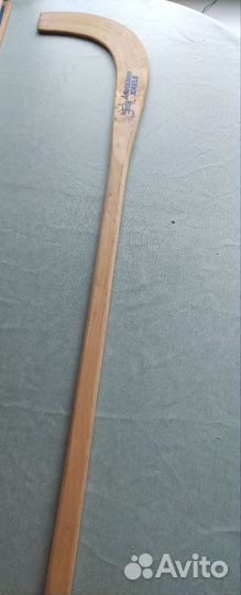 Клюшка для хоккея с мячом