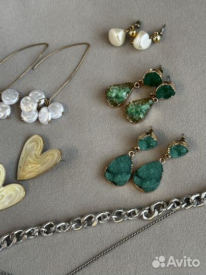 Набор бижутерии комплектом
