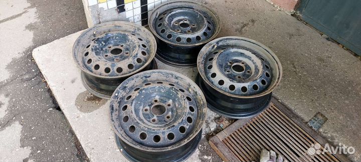 Продам штампованные R 16