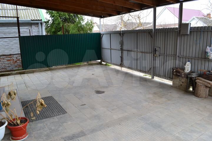 Дом 250 м² на участке 8 сот.