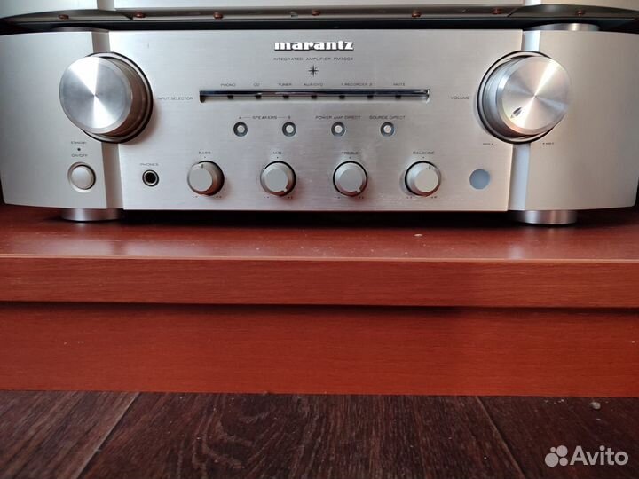 Усилитель мощности звука Marantz PM7004