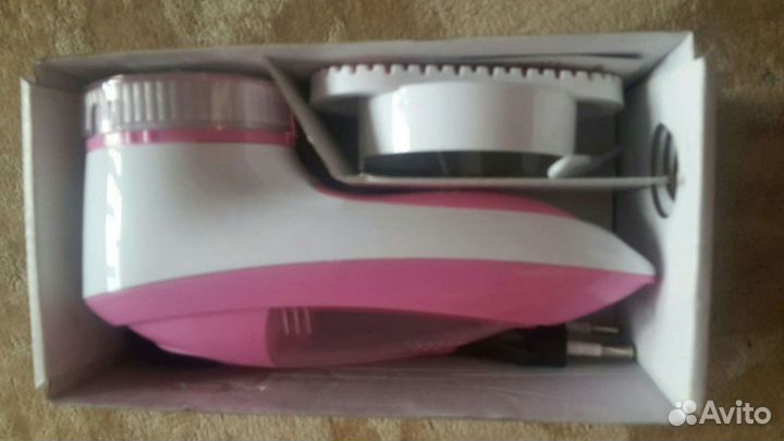 Машинка для одежды против катышек