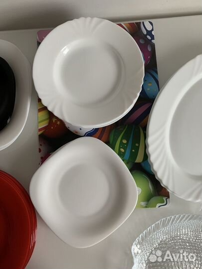 Тарелки,салатники,блюда и т.д