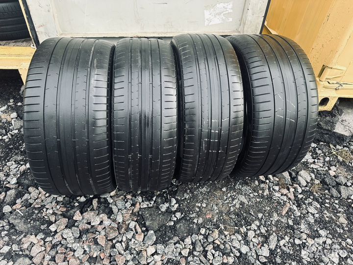 Pirelli P Zero 245/40 R20 и 275/35 R20 102Y