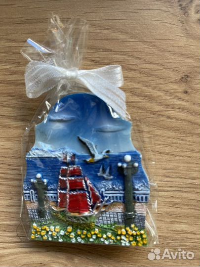 Магниты сувенирные на холодильник