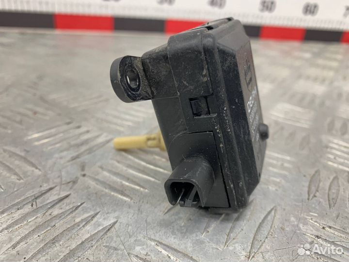 Б/У Сервопривод заслонки печки (моторчик