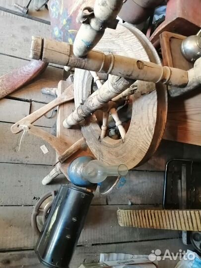 Старинная прялка