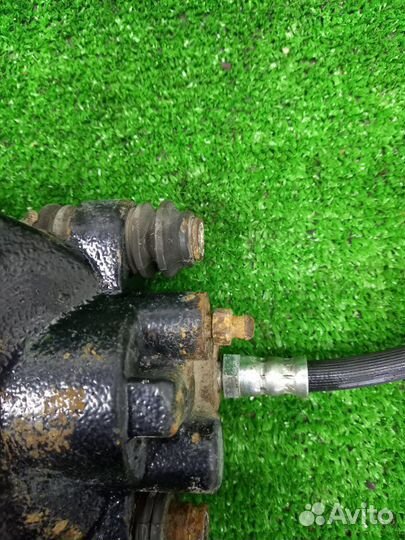 Суппорт тормозной задний правый Mercedes-Benz