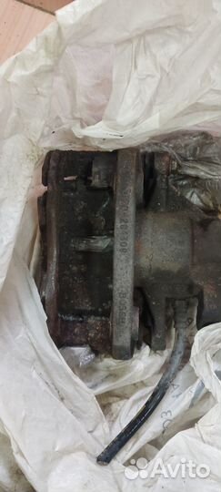 Суппорт тормозной передний правый 4400L7 Ситроен