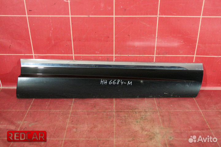 Накладка двери передней прав Volkswagen Touareg NF