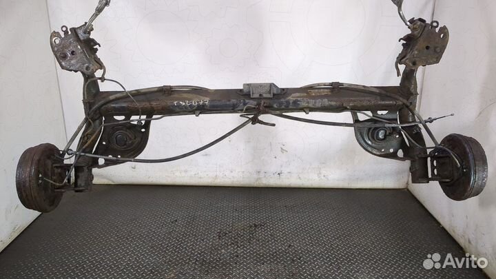 Балка подвески задняя Nissan Note E11, 2006