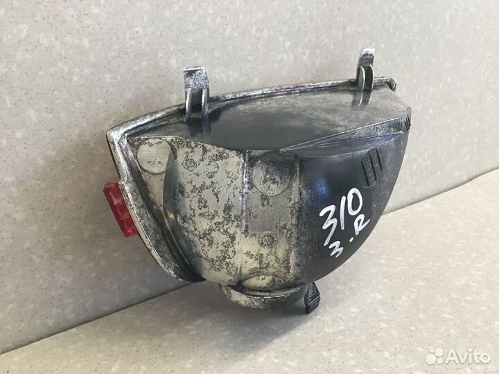 Фонарь задний в бампер правый Nissan Terrano III