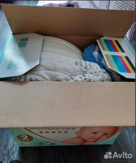 Коробка с вещами