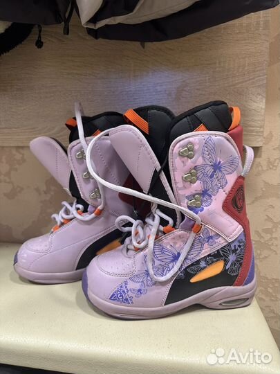 Сноубордические ботинки 37