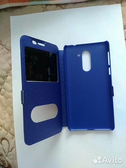 Универсальный чехол-книжка