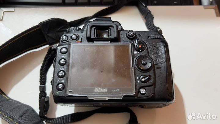 Зеркальный фотоаппарат Nikon D7000