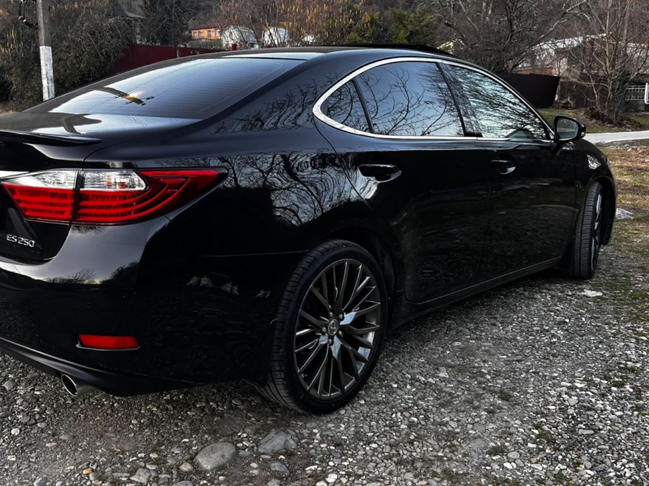 Lexus ES: фото владельца
