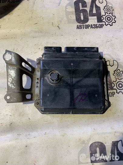 Эбу Toyota Yaris Оригинал