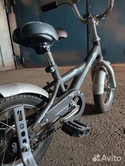 Детский велосипед 12 дюймов