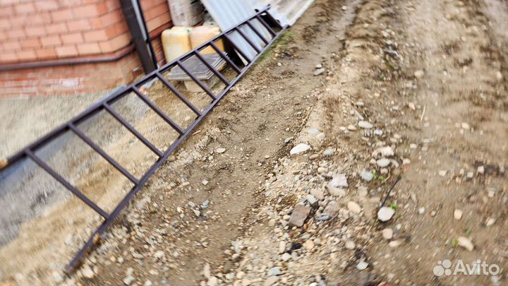 Металлическая лестница