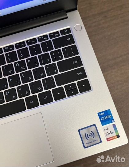 Новый топовый Huawei Core i5/512Gb SSD/8Gb RAM