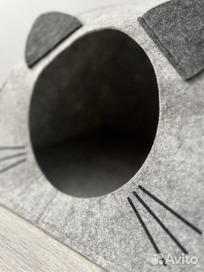 Лежанка для кошки