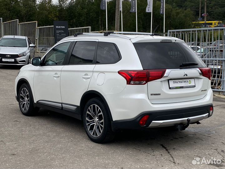 Mitsubishi Outlander 2.4 CVT, 2015, 144 600 км