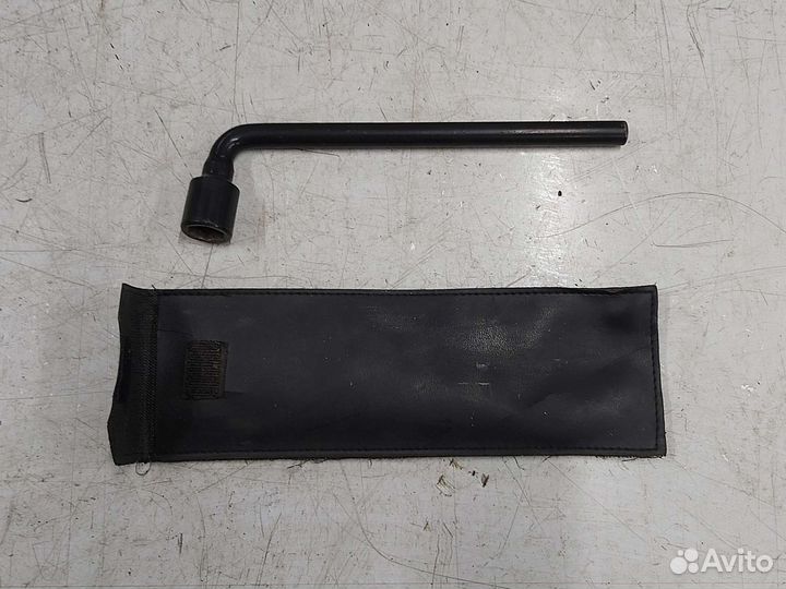 Ключ балонный Daewoo Matiz