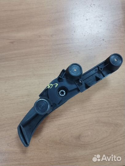 Ручка открывания капота bмw 7 E65 бmв 7 Е65 Е66