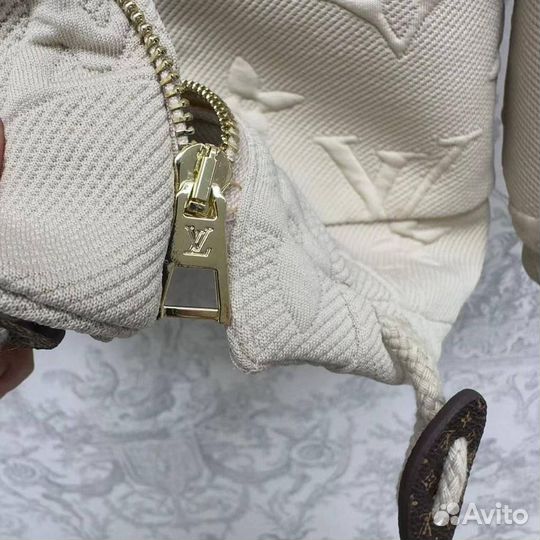 Костюм Louis Vuitton