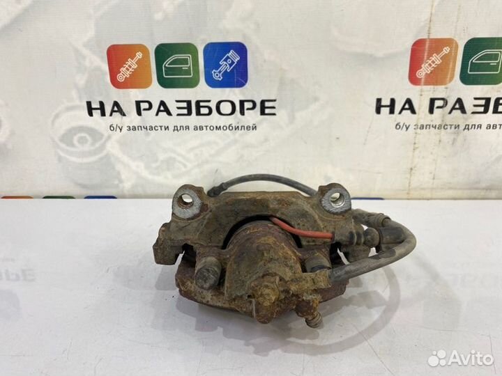 Суппорт передний левый Volkswagen Golf MK5 caxa