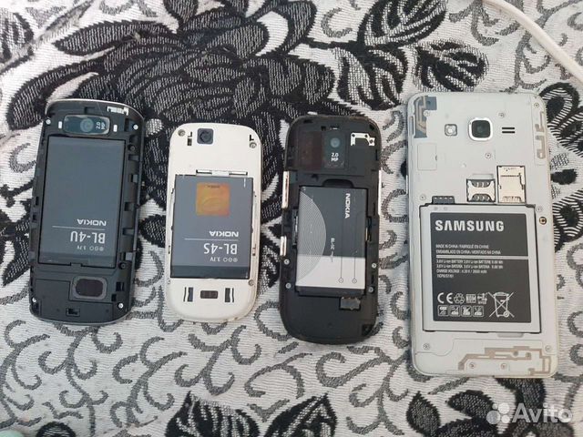 Мобильные телефоны на запчасти объявление продам