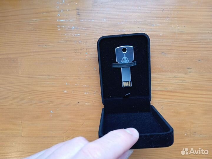 Флешка сувенирная