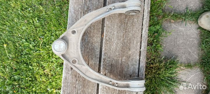 Рычаг Туарег/Каен/ Q7 Арт. 7L0407047B