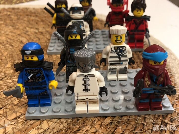 Лего персонаж