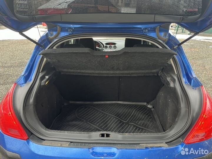 Peugeot 308 1.6 МТ, 2010, 232 000 км