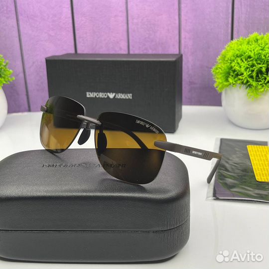 Солнцезащитные очки armani