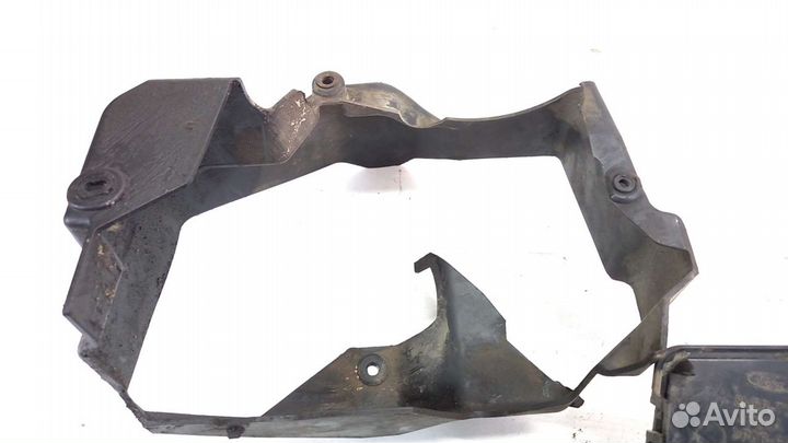 Кожух механизма передач Ford Focus 2