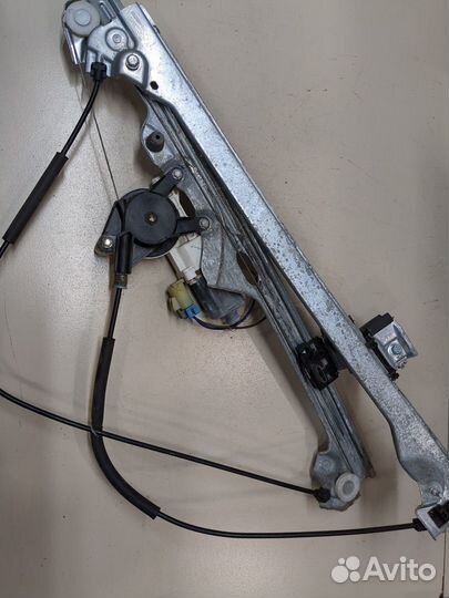 Стеклоподъемник электрический правый передний Cadillac Escalade 3