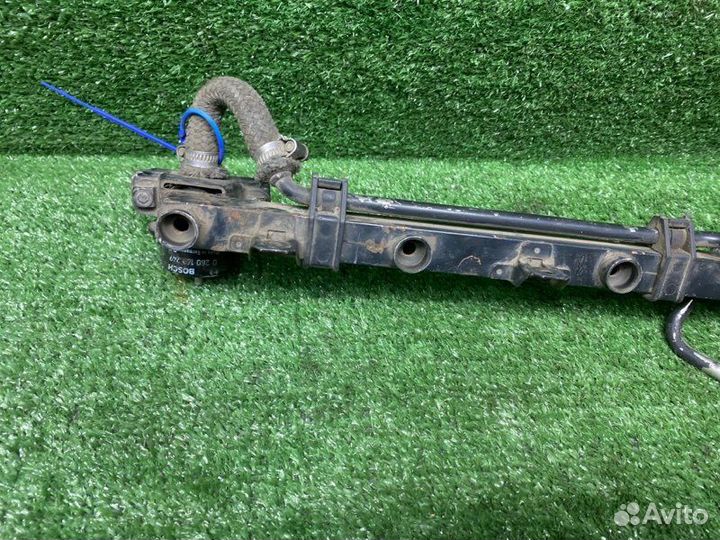 Топливная рампа Mazda Сх7