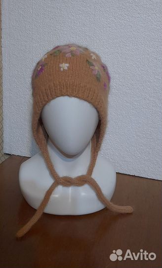Чепчик с вышивкой