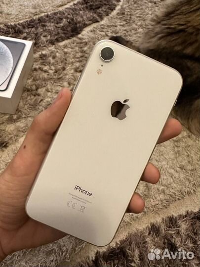 Телефон iPhone хр