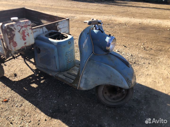 Мотороллер тг200