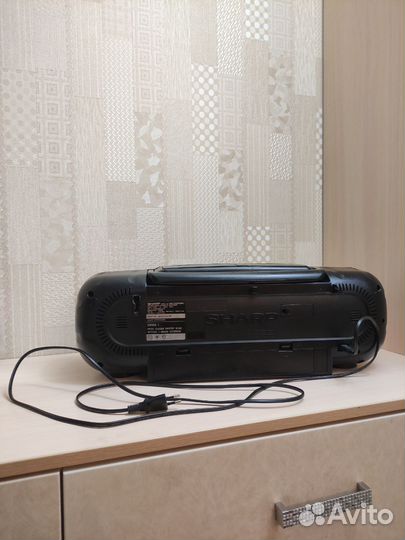 Магнитофон Sharp wq-750