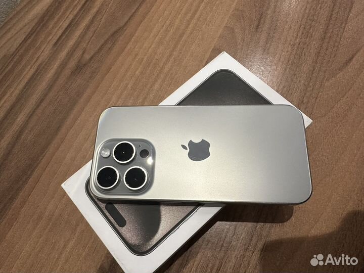 iPhone 15 Pro, 128 ГБ