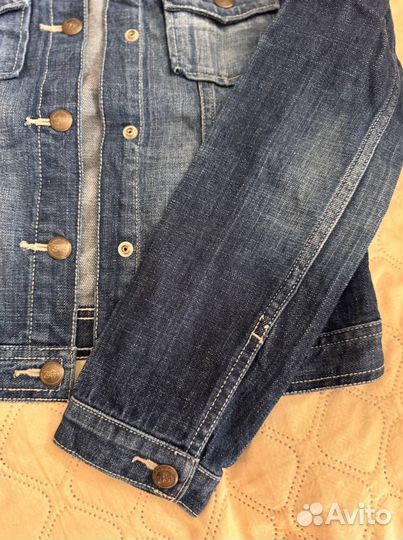 Джинсовая куртка Gap на 8-10 лет