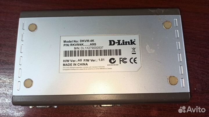 Переключатель монитор+клавиатура+мышь KVM