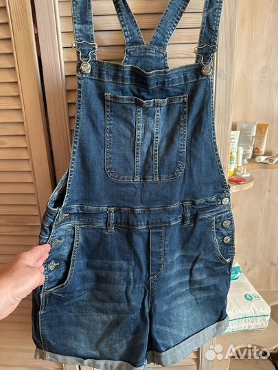 Джинсовый комбинезон женский