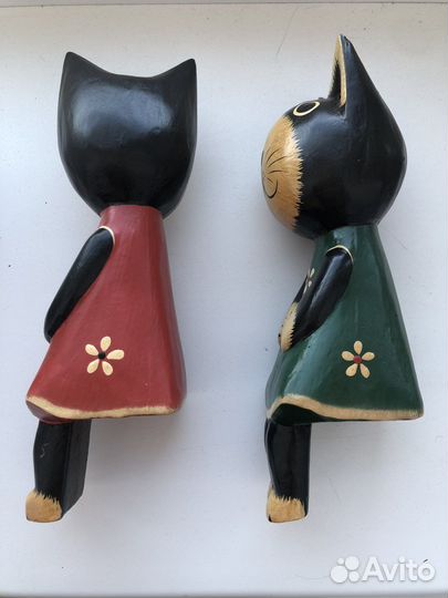 Деревянные статуэтки и фигурки в интерьер